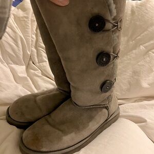 UGG Bailey Triplet ll Grey shearling tall 3 black button boots fold down cuff
